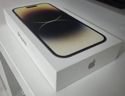 iPhone 14 Pro 256 Go Gold en excellent état