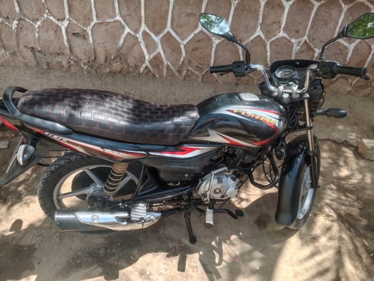 Moto originale garantie, modèle magnifique