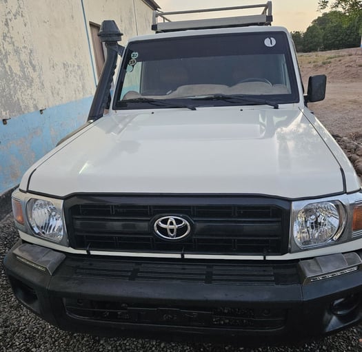 Toyota Land Cruiser Hardtop 2022, 128 000 Km, comme neuf