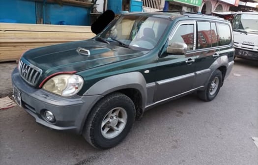 Daihatsu Terracan 4x4 vert foncé en très bon état