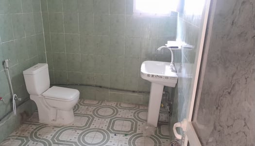 Maison F4 neuve avec parking à Gabode 4 a l\'étage.