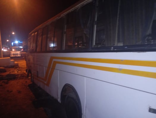 Bus Tata fonctionnel prêt à tester