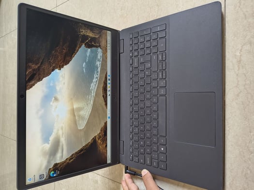 Dell Inspiron 3501 Core i3 11e gen 8 Go RAM 256 Go SSD