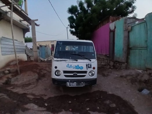 Tata Magic 2 ans, excellent état