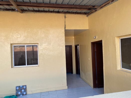 Maison F3 avec potentiel d\'extension à Hodan, quartier calme