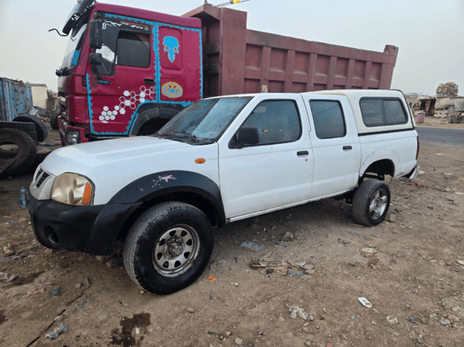 Nissan Hardbody 4x4 utilitaire en bon état