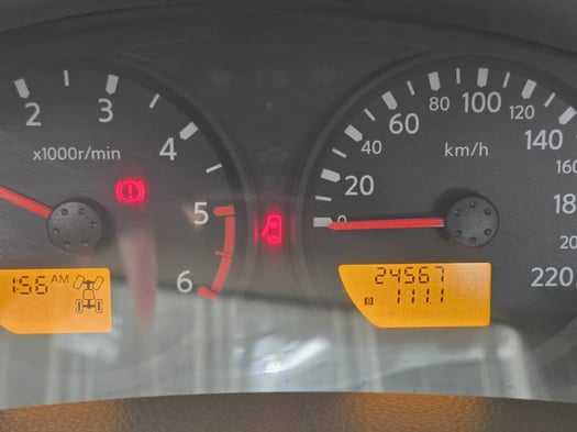 Nissan Navara 2013 4x4 diesel,manuelle,clim fonctionnelle