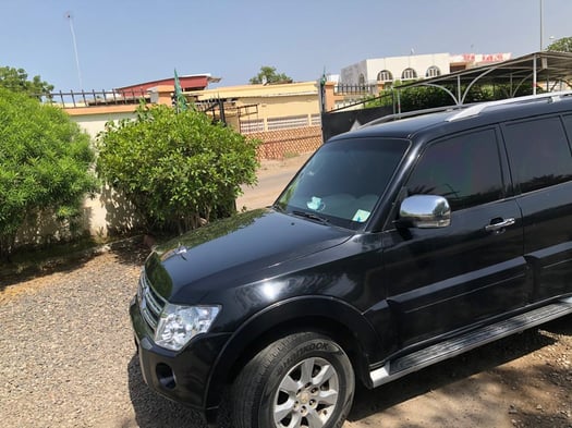 Mitsubishi Pajero 4x4, première main, bien entretenu