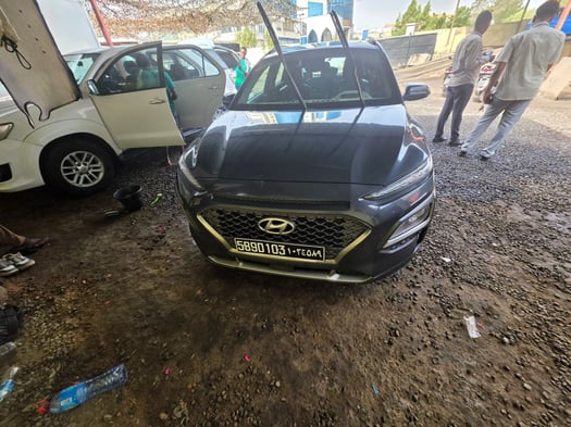 Hyundai Kona 2019 diesel, toit ouvrant, toutes options