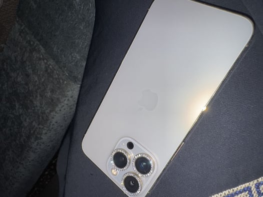 iPhone 13 Pro, excellent état, batterie 87%