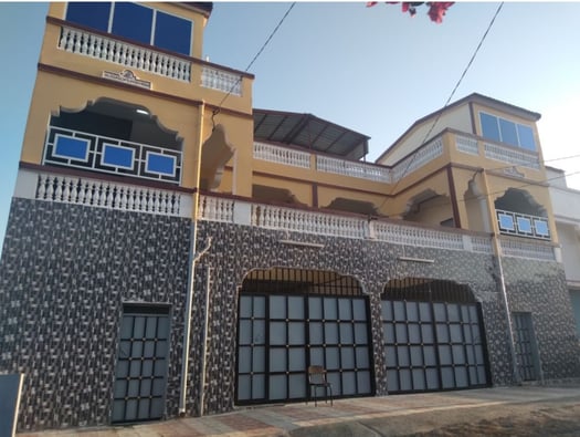 Maison F4 neuve avec terrasse et vue à Hodan 1