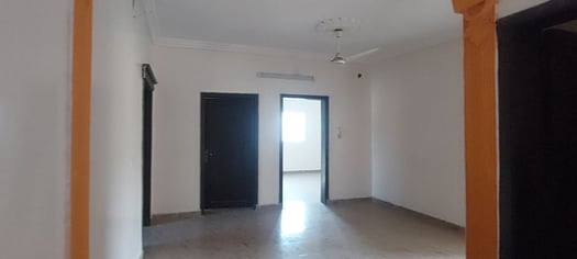 Maison F3 avec séjour et 2 toilettes à Hodan 2