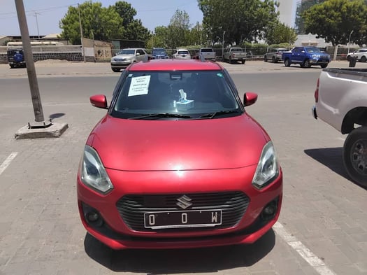 Suzuki Swift 2018 essence, climatisée, excellent état