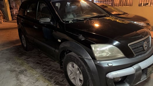 Kia AV en bon état général disponible immédiatement