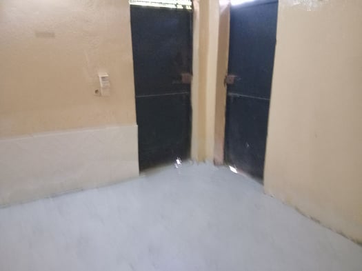 Chambre à louer avec eau et électricité incluses
