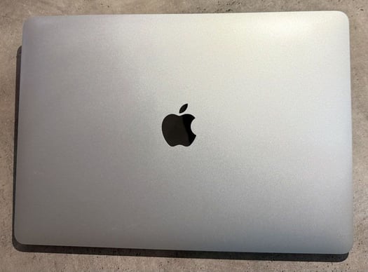 MacBook Pro 13 pouces 2020 Apple M1 8 Go RAM 256 Go SSD