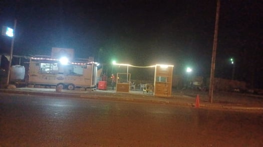 Food truck clé en main avec bureau Dmoney à Balbala