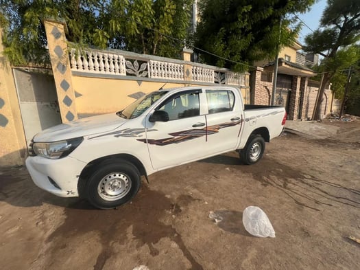 Toyota Hilux Pick-up Double Cabine Diesel en Bon État