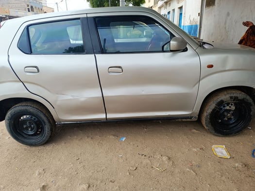 Suzuki Spresso, voiture compacte en bon état