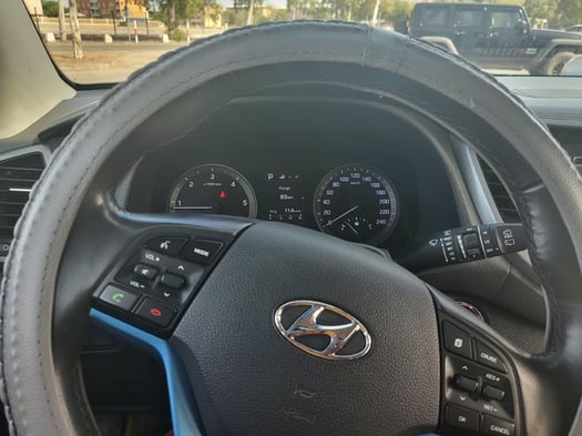 Hyundai Tucson 2016 diesel automatique en bon état