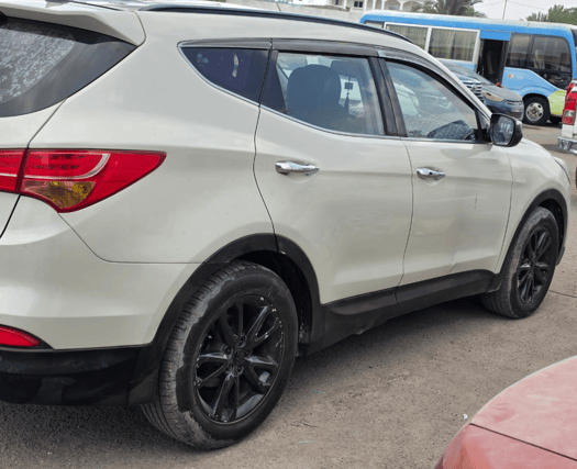 Hyundai Santa Fe 2015 Diesel bien entretenue
