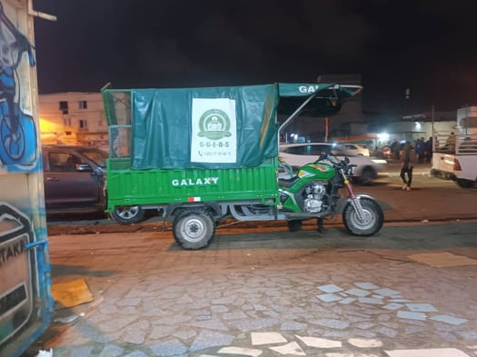Bajaj Tricycle Galaxy 2024 essence injection vert économique