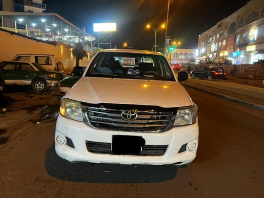 Toyota Hilux Double Cabine DLX 2014 Diesel, manuelle