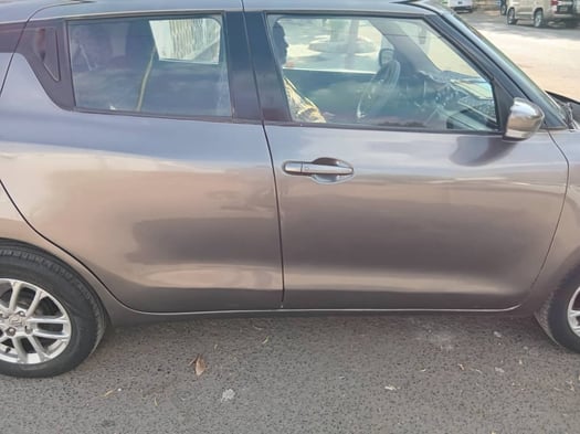 Suzuki Swift 2019 essence boîte automatique en bon état