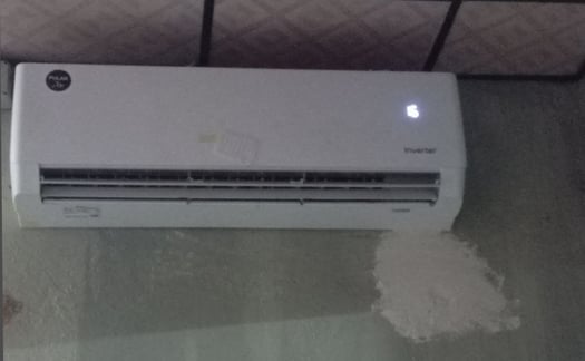 Climatiseur Gree Inverter 2,5 CV en excellent état