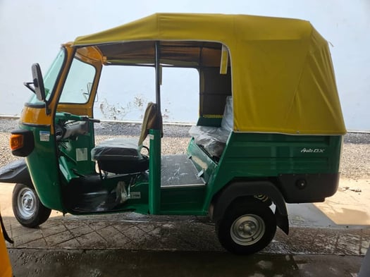 Bajaj quasi neuve en excellent état