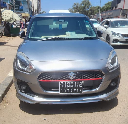 Suzuki Swift essence automatique en très bon état