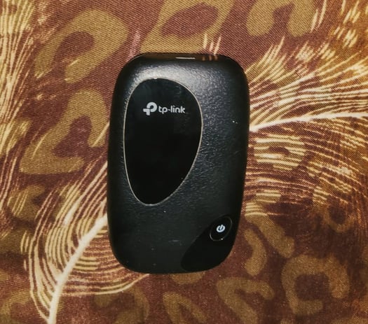 Wi-Fi portable haut débit avec gestion d\'appareils via app