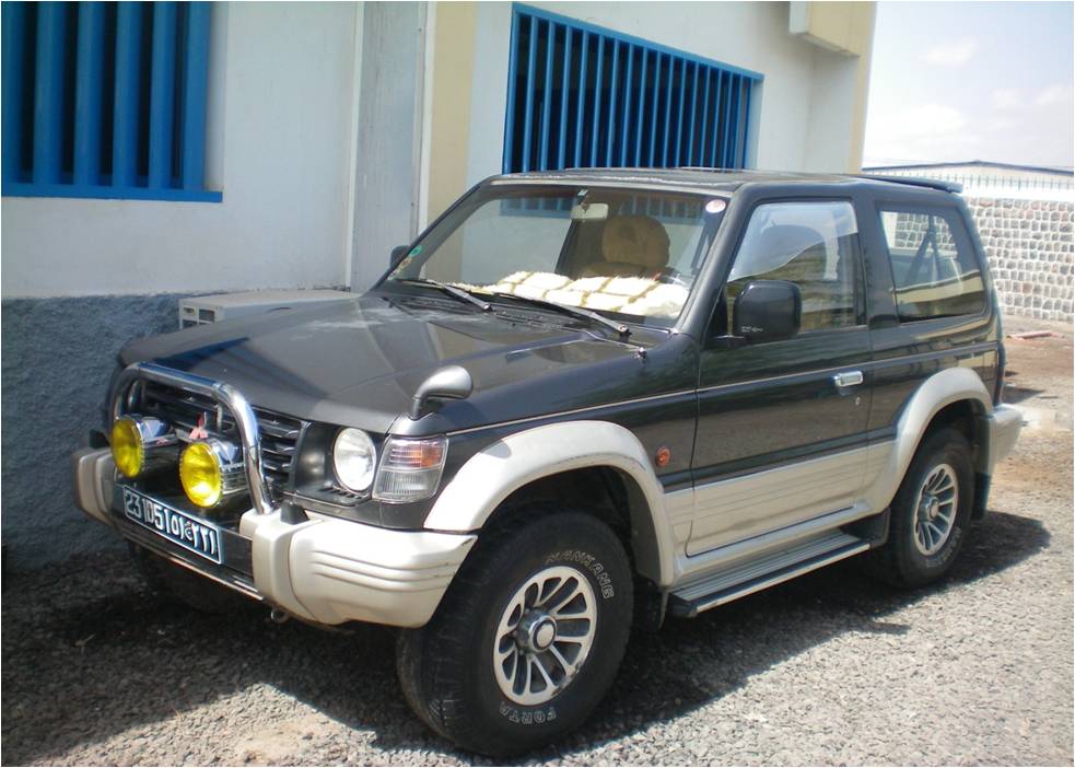Vends PAJERO CHASSIS COURT