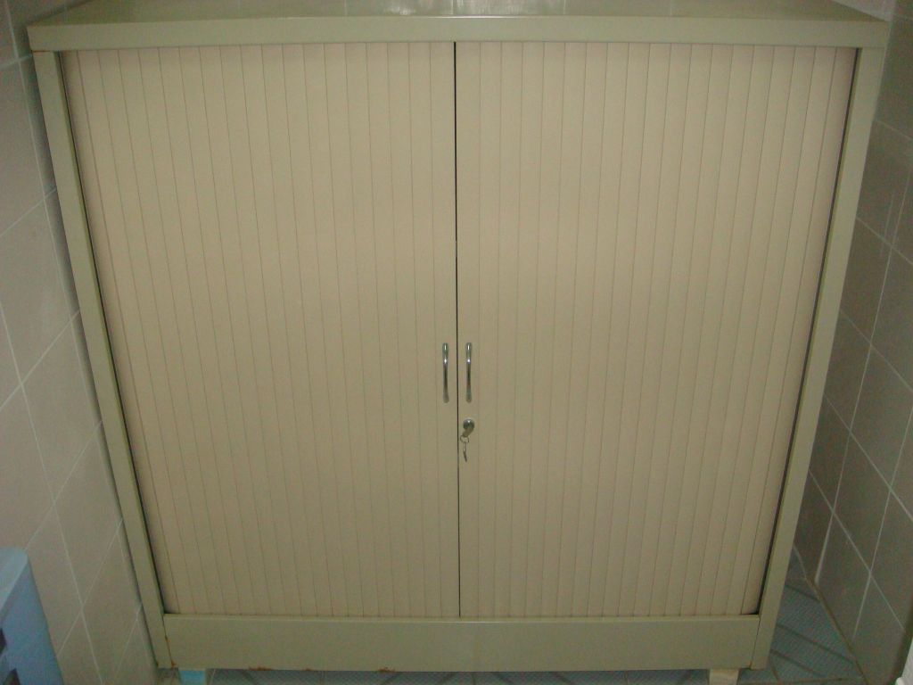 Armoire en ferraille à Djibouti