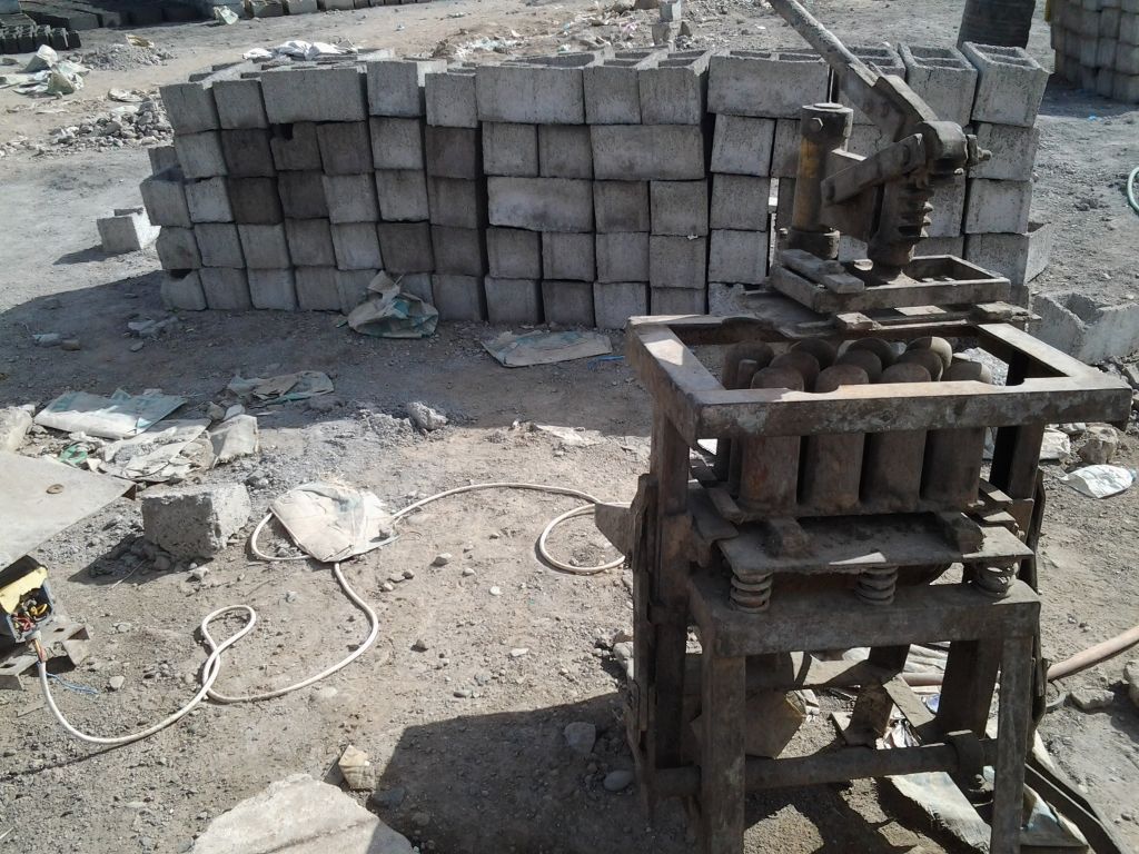 Machine de fabrication de parpaing