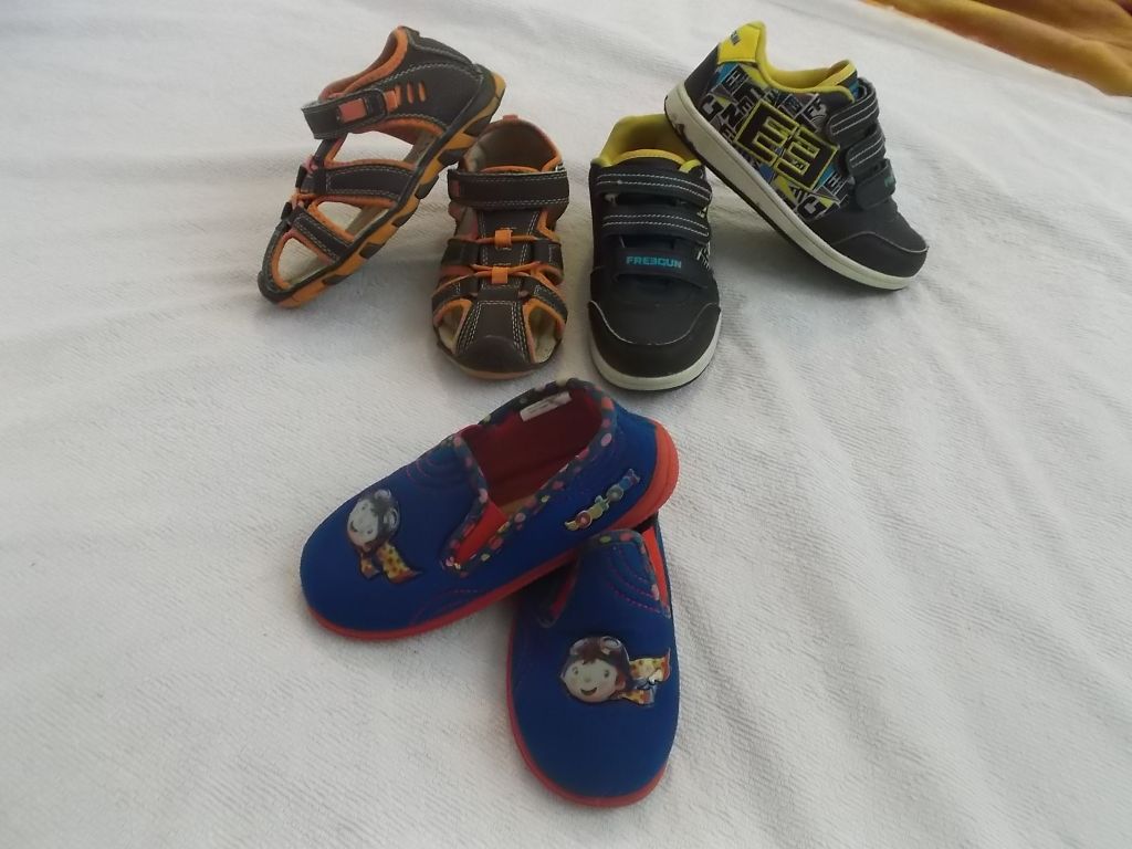 Sandales SpongeBob SquarePants Enfant - Claquettes Piscine Plage Garçon