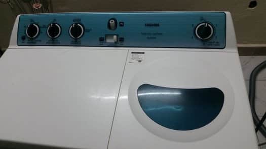 machine à laver Toshiba