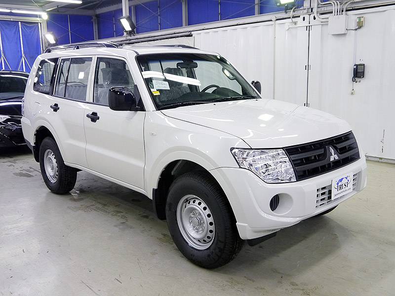 Mitsubishi pajero 2013 года