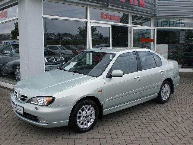 Voiture nissan primera bon état