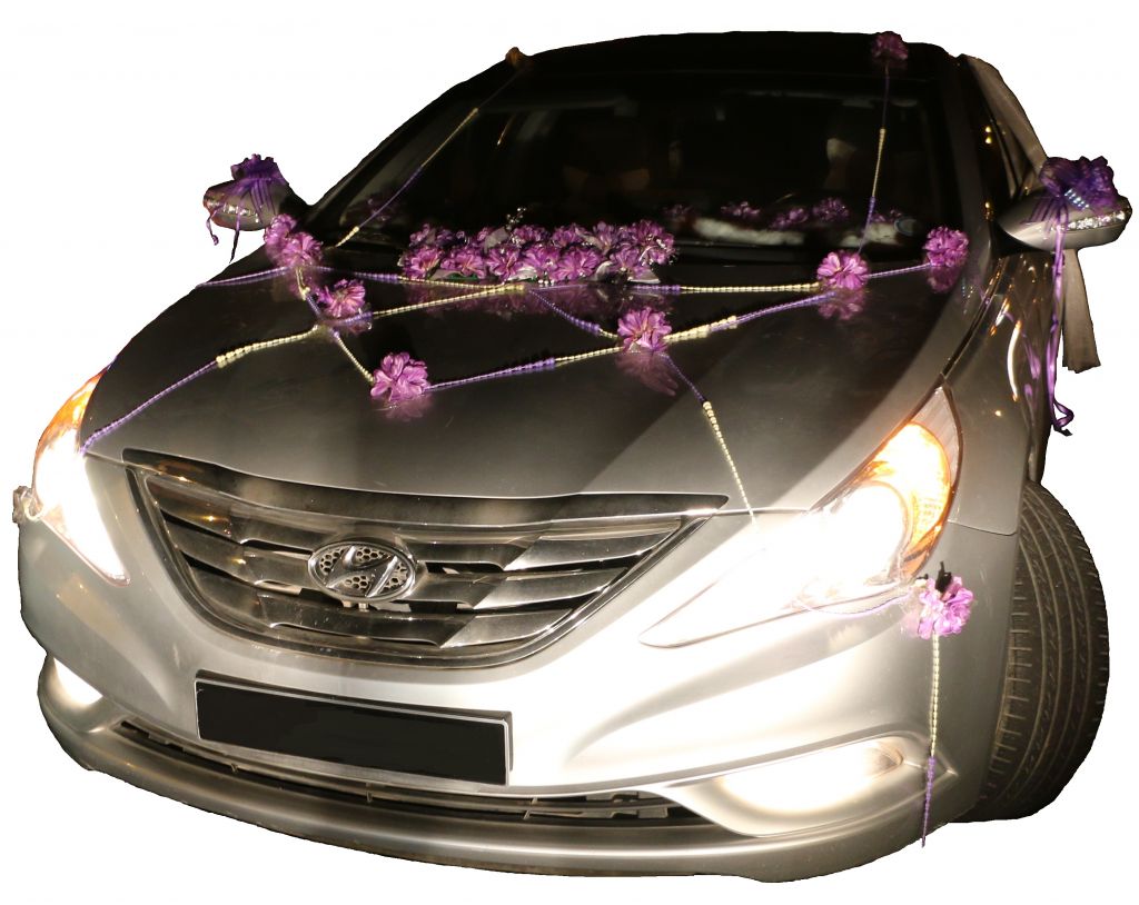 Belle décoration voiture pour mariage à Djibouti