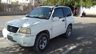 Suzuki blanche