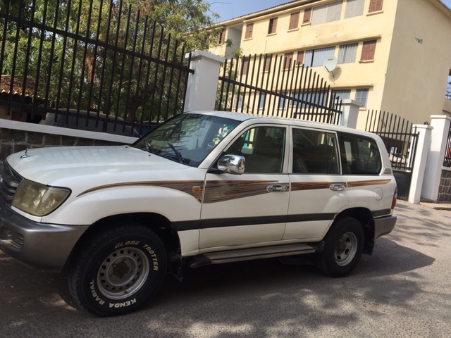 Toyota land cruiser 105