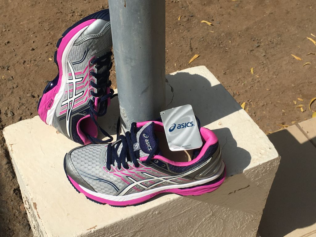 asics taille 34
