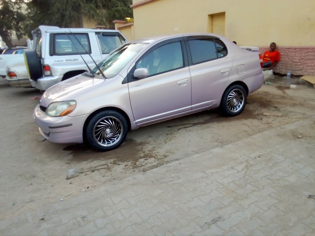 Toyota platz коврики Toyota platz коврики