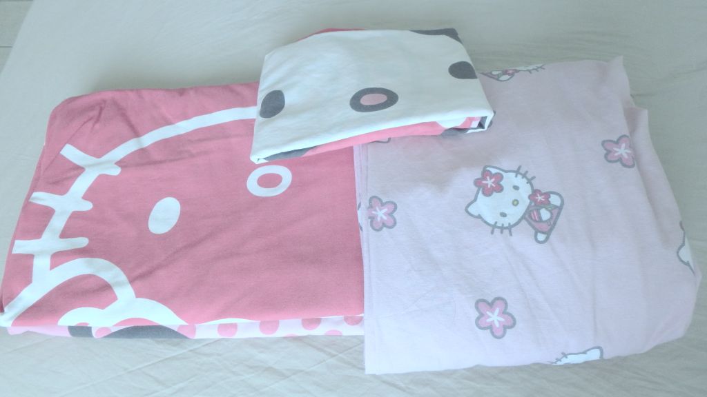 Parure lit hello kitty à Djibouti