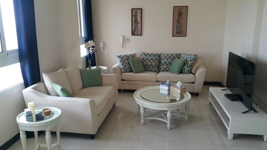 Excellent condition apartment furniture for sale à Djibouti