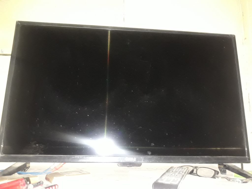 Écran plat 32 pouces