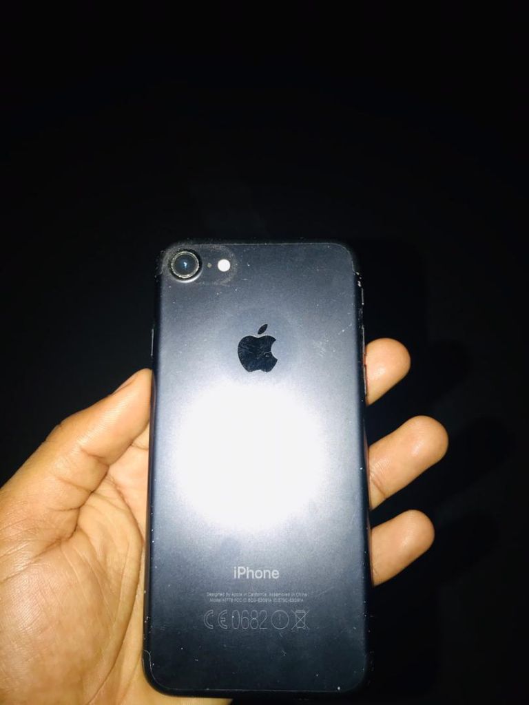 iPhone 7 normal All Black à Djibouti