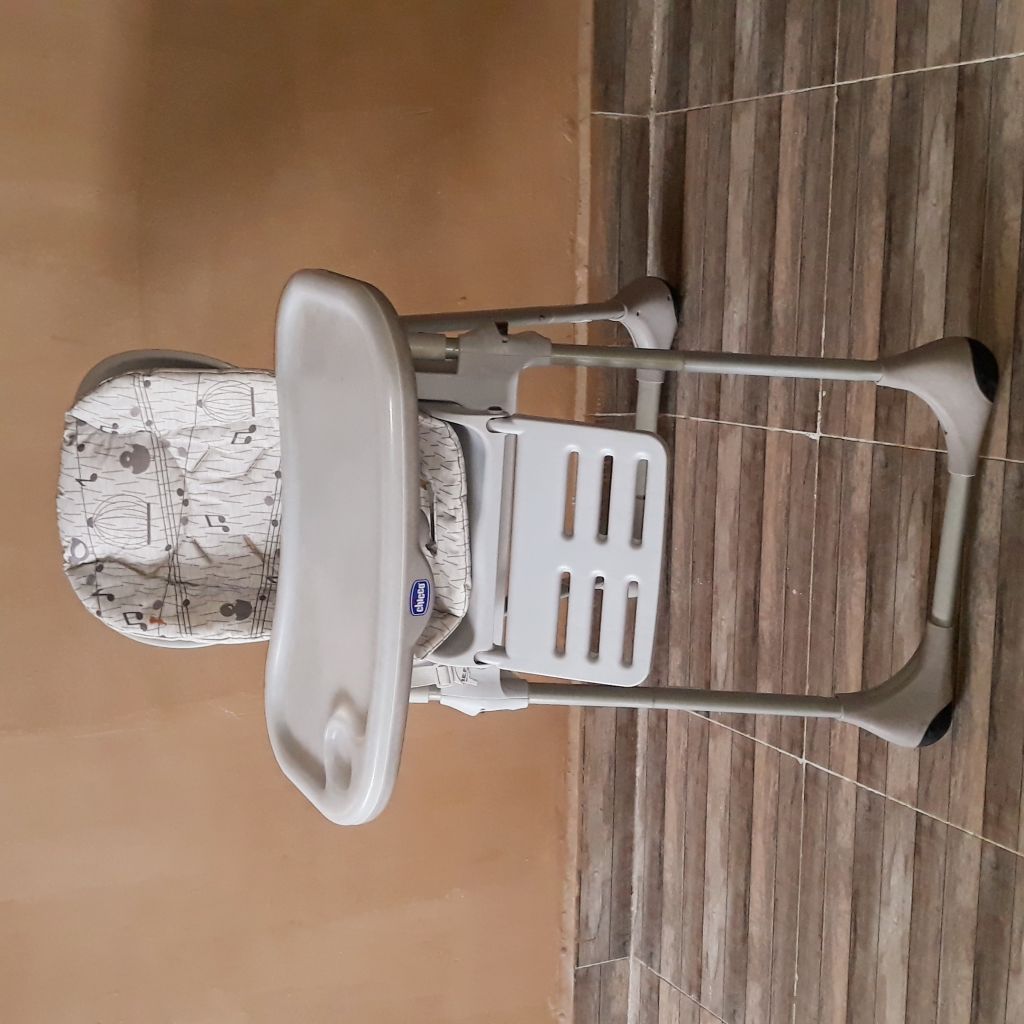 Chaise haute chicco