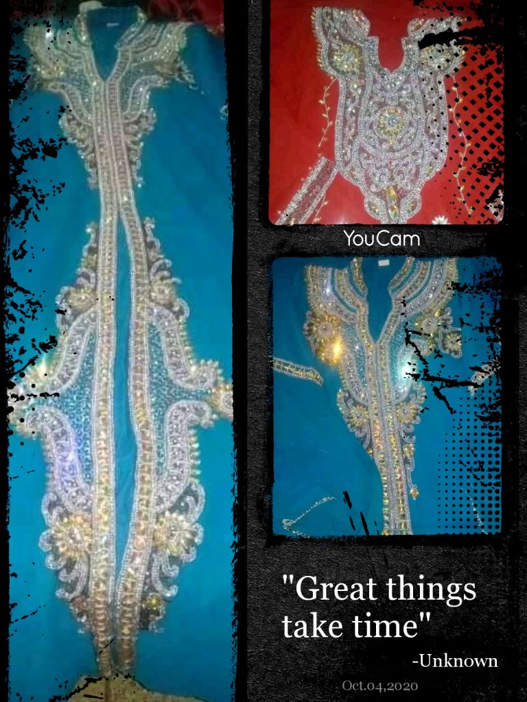 2 Abaya a vendre l\'une a 5000 francs